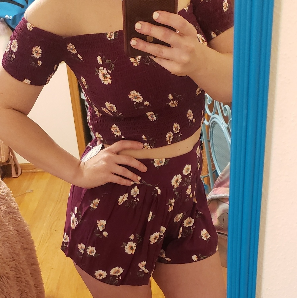 Two piece short set
